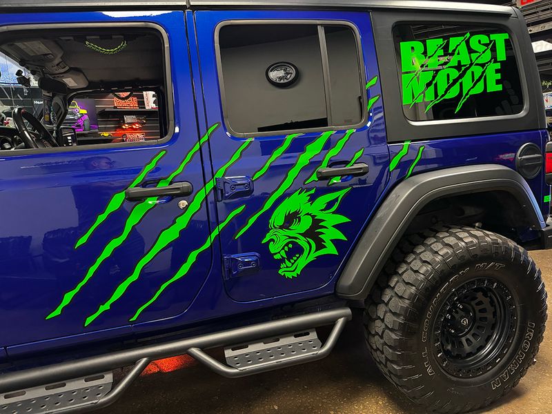 Custom Side Graphics