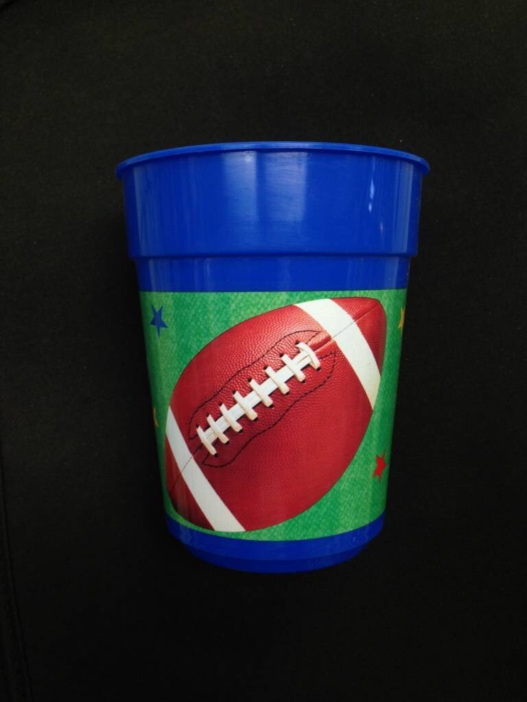 Cups-Football-Plastic-16oz