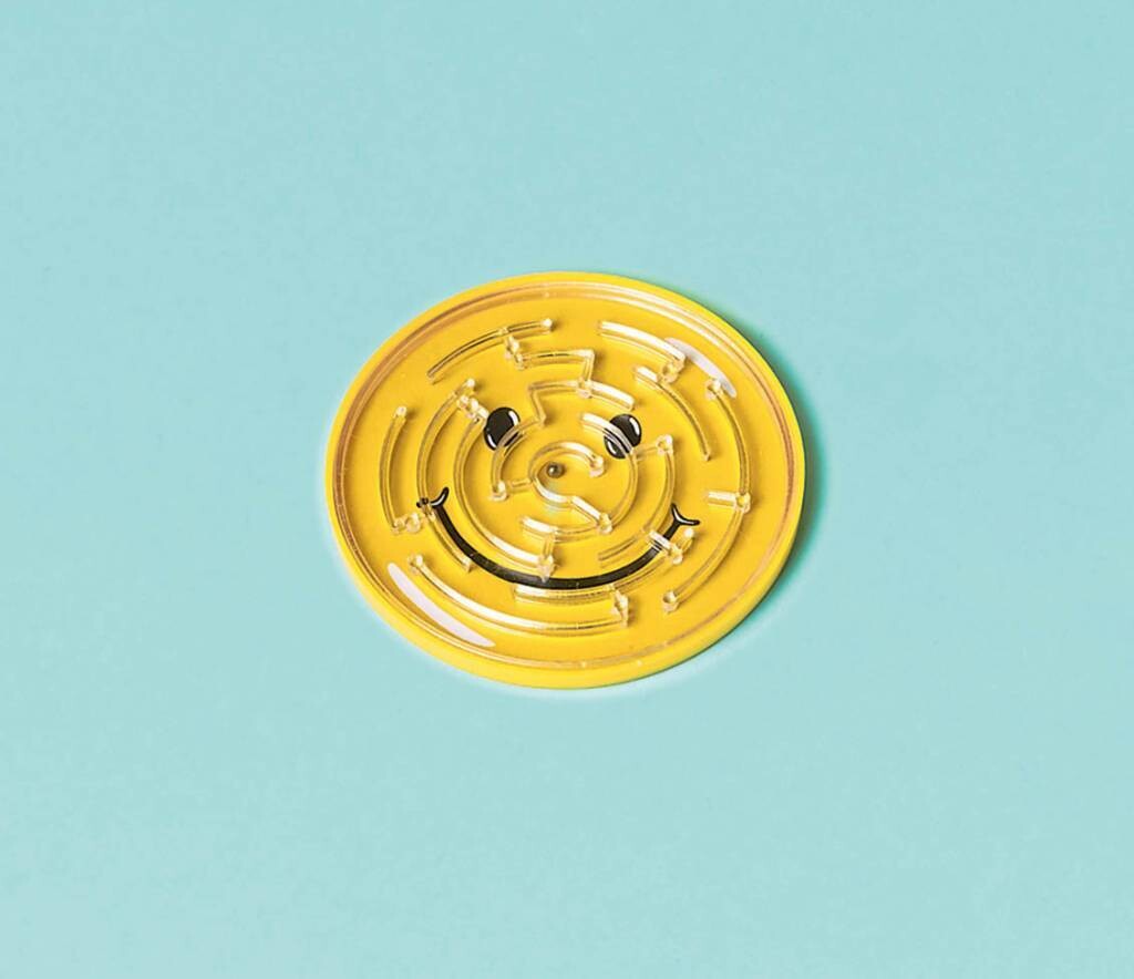 Favors-Puzzles Maze-Smiley Face-12pk