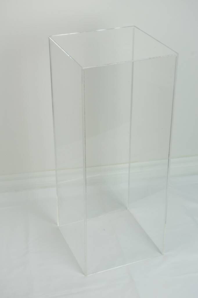 Rental-Clear Acrylic Pedestal-Medium-1Day