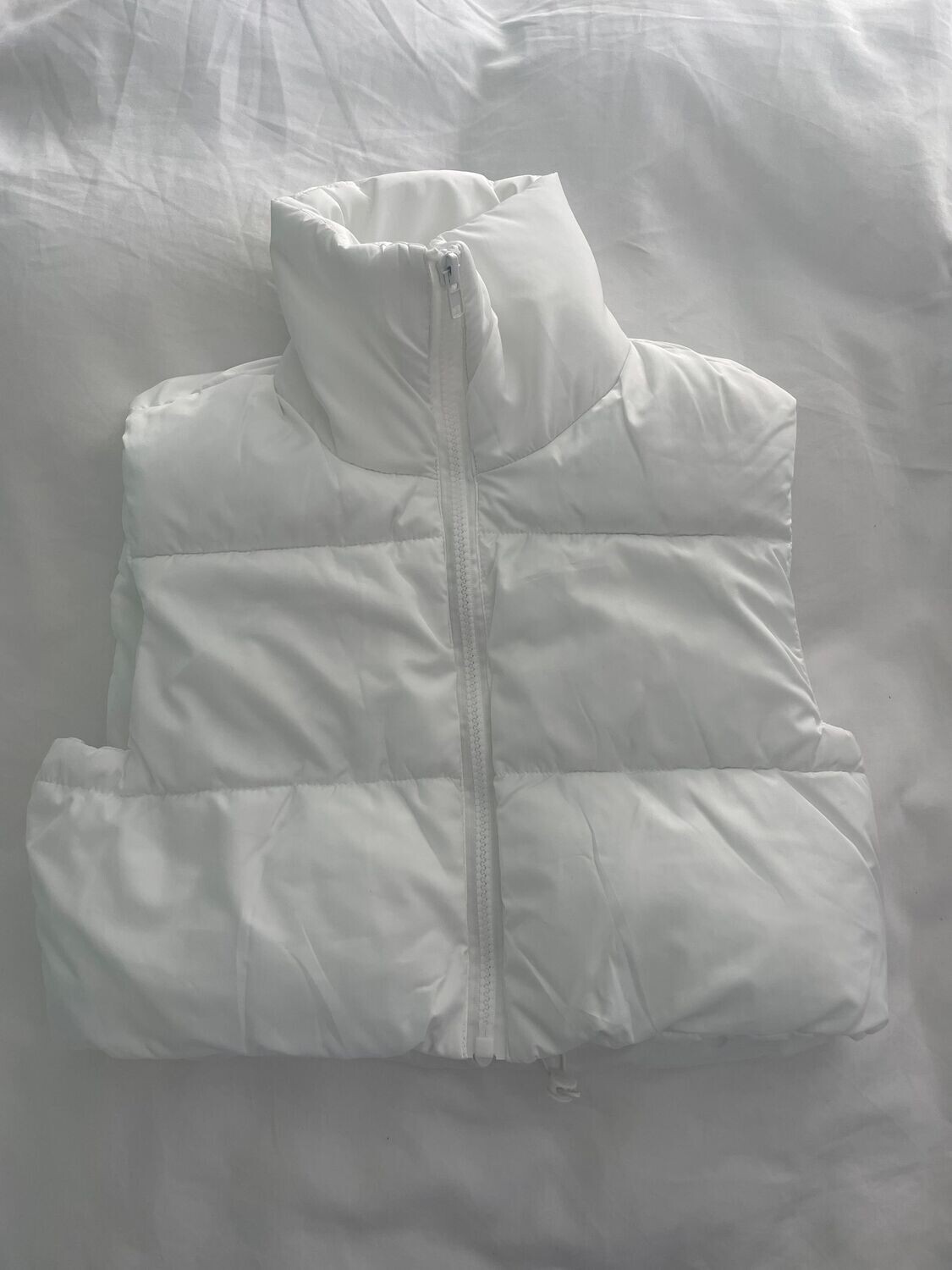 GILET IN WHITE