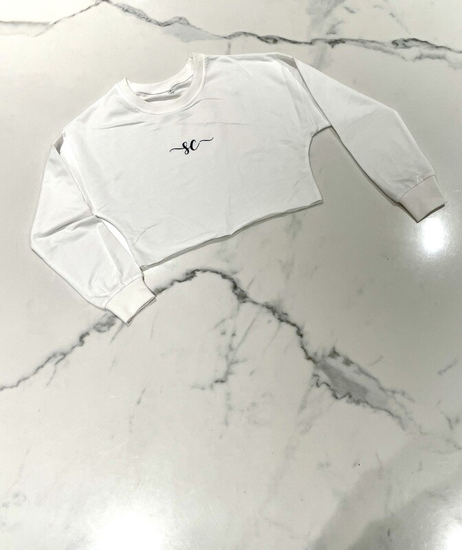 CROP SWEATER WHITE BLACK LOGO