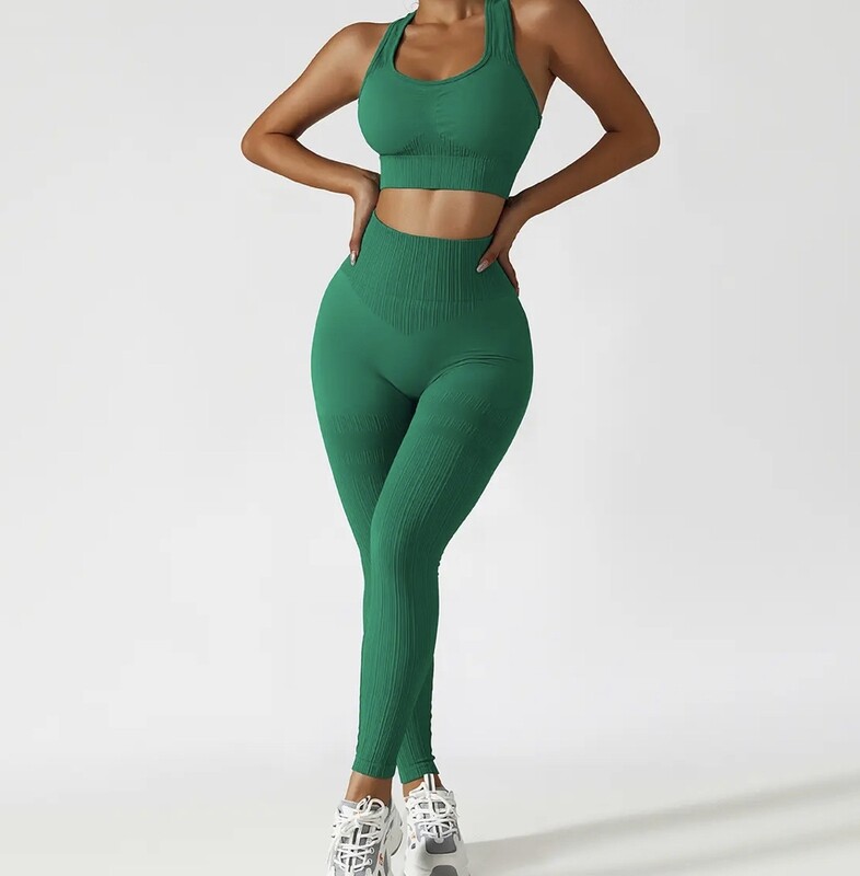 RIBBED SEAMLESS 2 PIECE GREEN