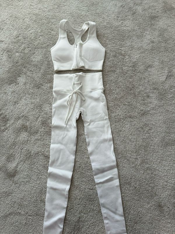 White Ribbed Zip Set UK 4-6