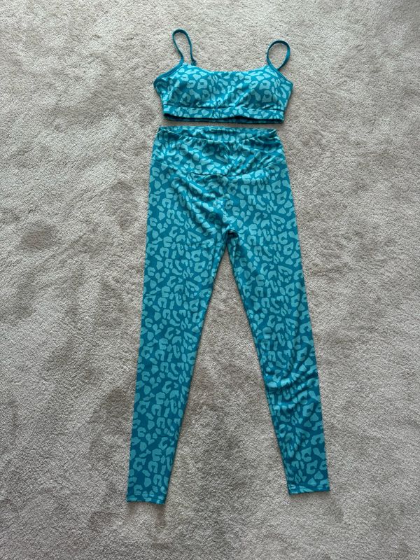 Turquoise Print 2 Piece Set Size S
