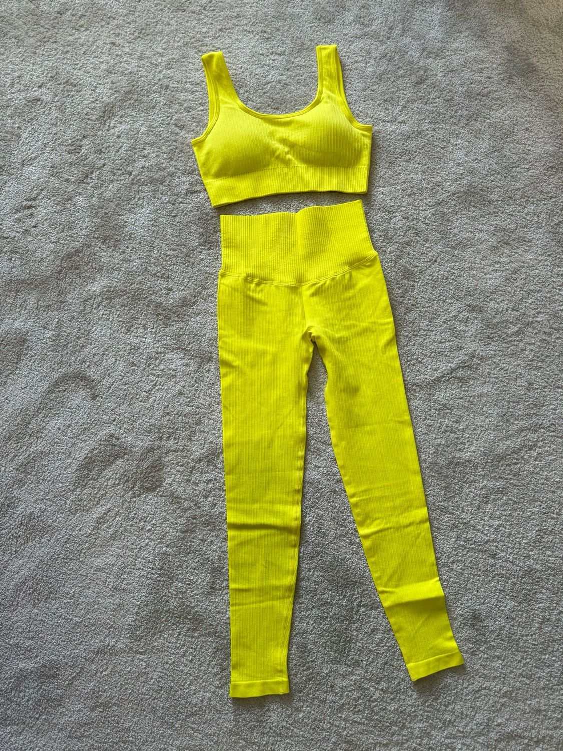 Neon Yellow 2 Piece Set Size S