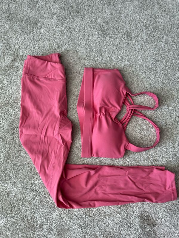 Pink 2 Piece Set Size M