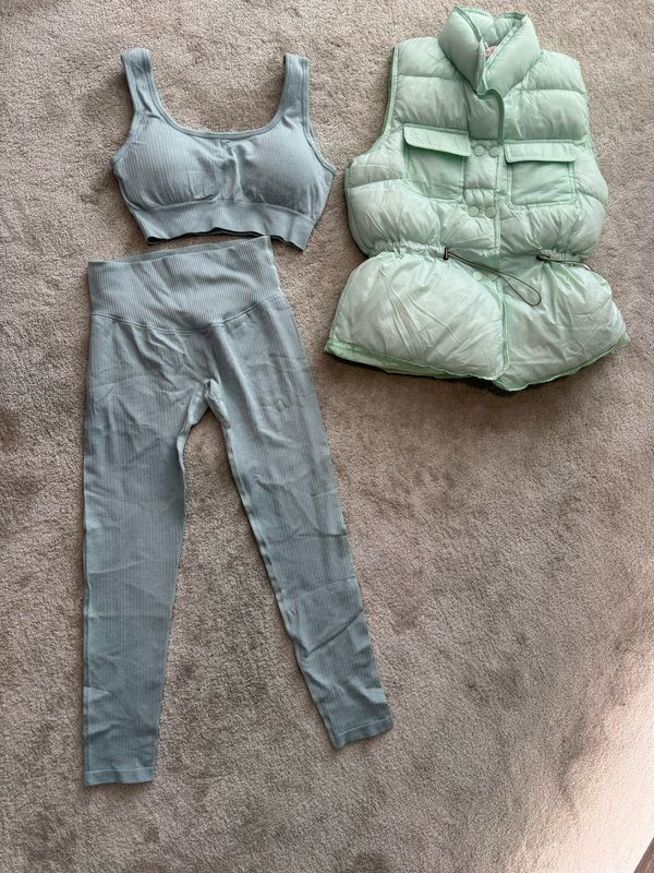Mint Ribbed 2 Piece Set & Gilet Size S