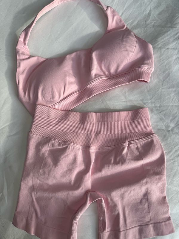 ULTIMATE Scrunch Shorts Set