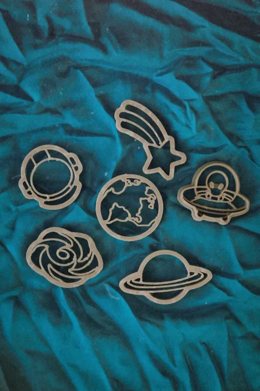 Outer Space cutter set