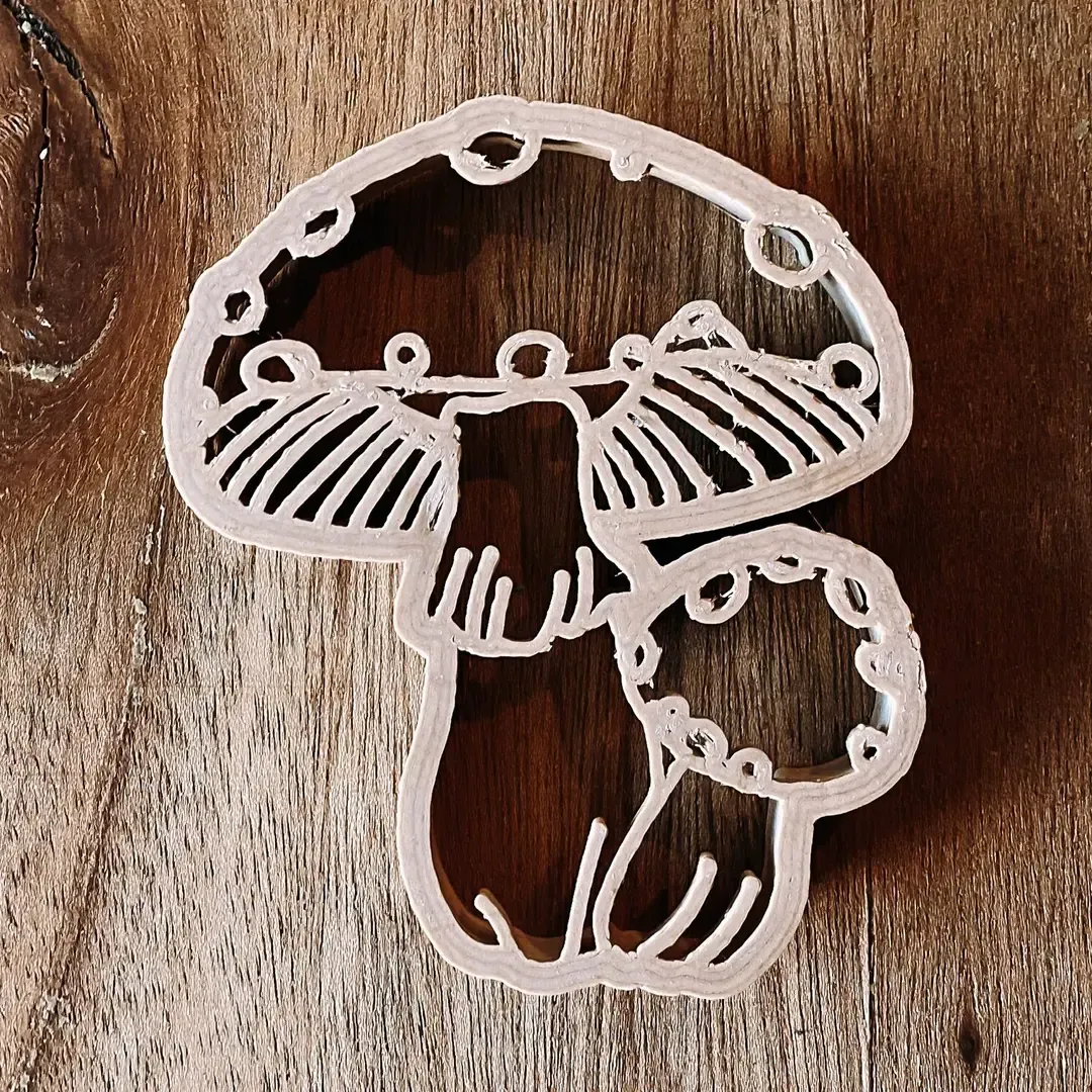 Fly Agaric Mushroom cutter