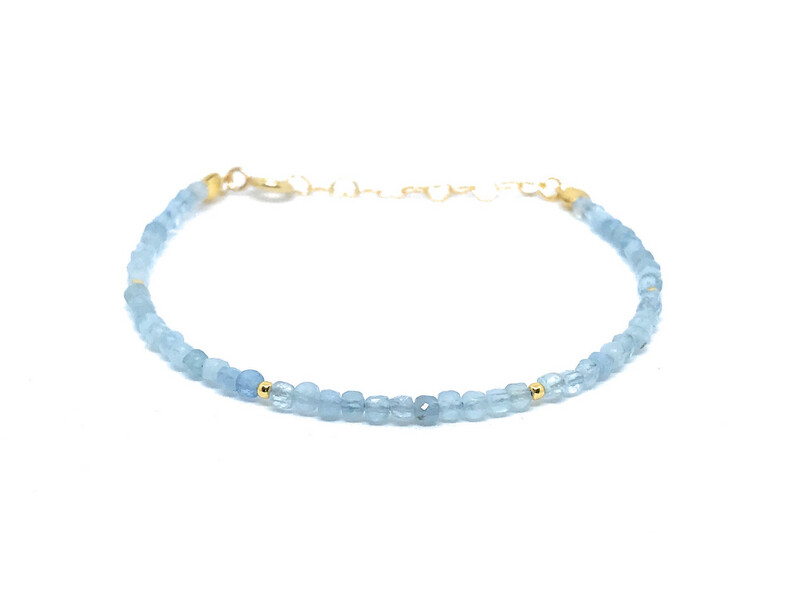 Pulsera de aguamarina cubos de 2 mm de grosor plata de primera ley chapada en oro de 24k ajustable de 16cm a 19cm