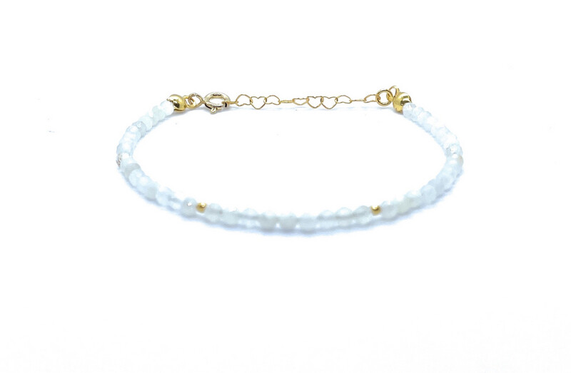 Pulsera de piedra luna natural de 2mm de grosor plata de primera ley chapada en oro amarillo de 24k ajustable de 16cm a 19cm