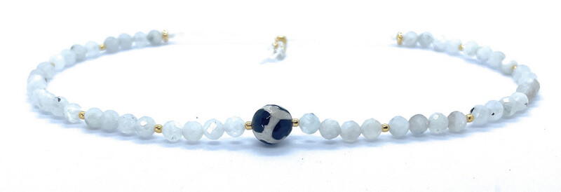 Tobillera ajustable piedra luna natural de 4 mm de grosor plata de primera ley chapada en oro amarillo 