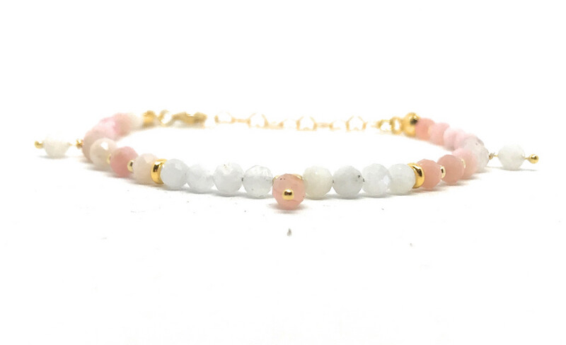 Pulsera de opalo rosa y piedra luna plata de primera ley chapada en oro amarillo de 24k ajustable de 16cm a 19cm 