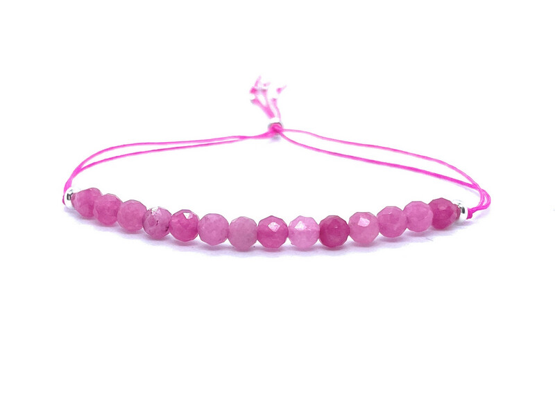 Pulsera de hilo Jade rosa de 4 mm de grosor plata de primera ley ajustable 