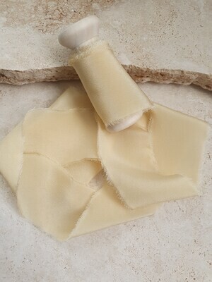 Lemon butter bouquet ribbon