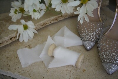 Ivory bouquet ribbon