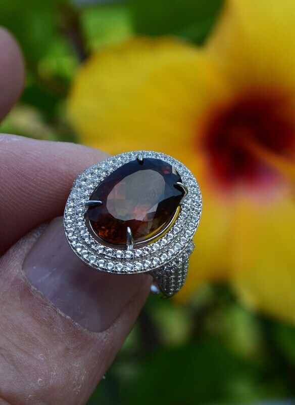 TOPAZ Gems &amp; Jewelry