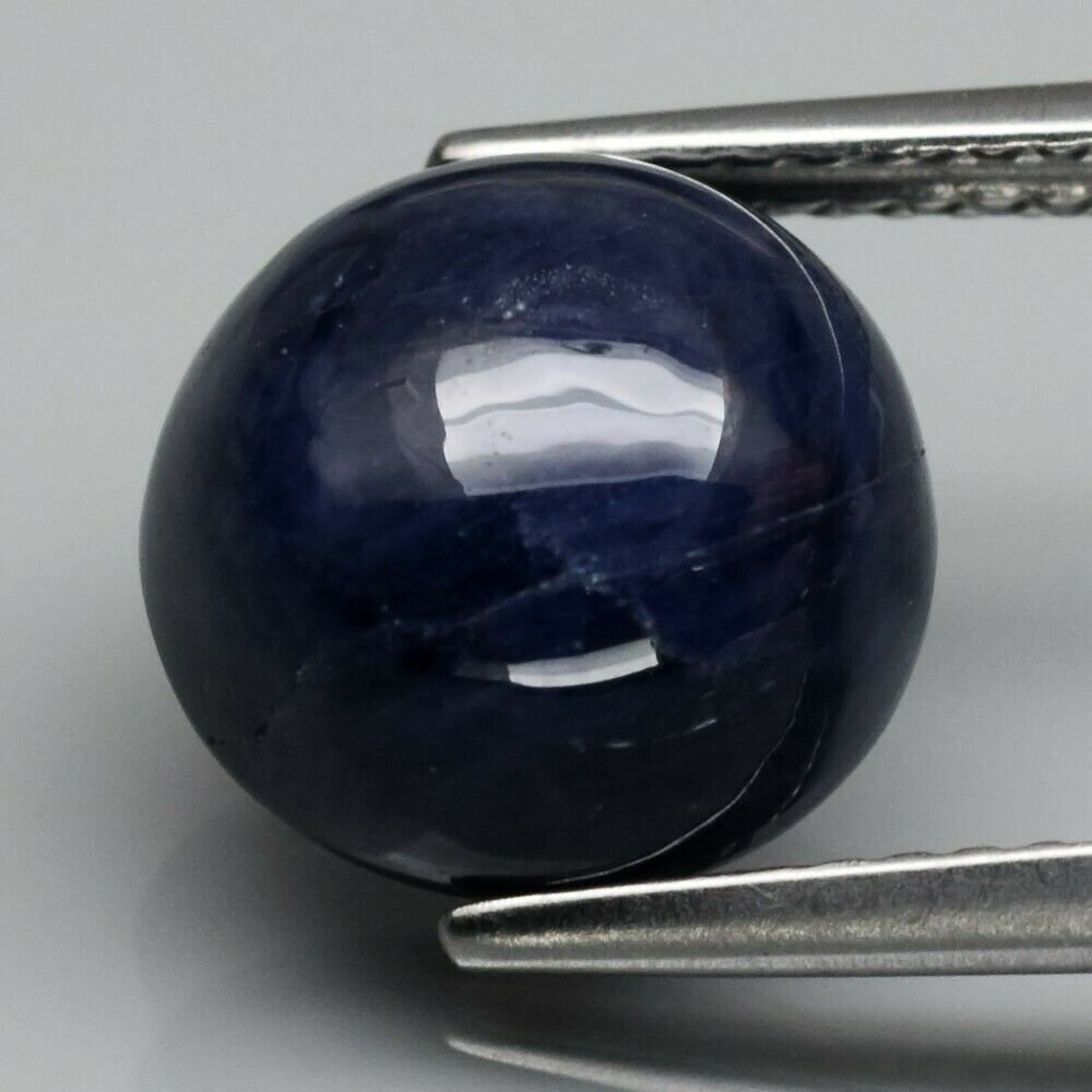 Blue Sapphire. 7.6 cwt. Natural Earth Mined . SeeVideo