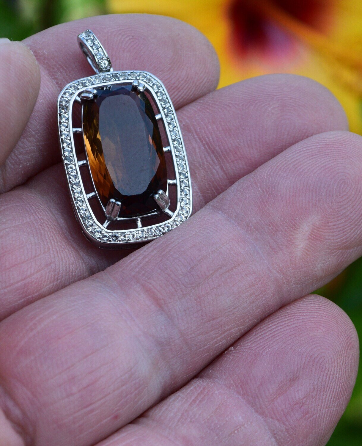 Topaz Pendant. A 15.74 cwt.  20.2x11.2x7mm Independent  Master Valuer Appraised for $2,250 Before Setting. See Video.