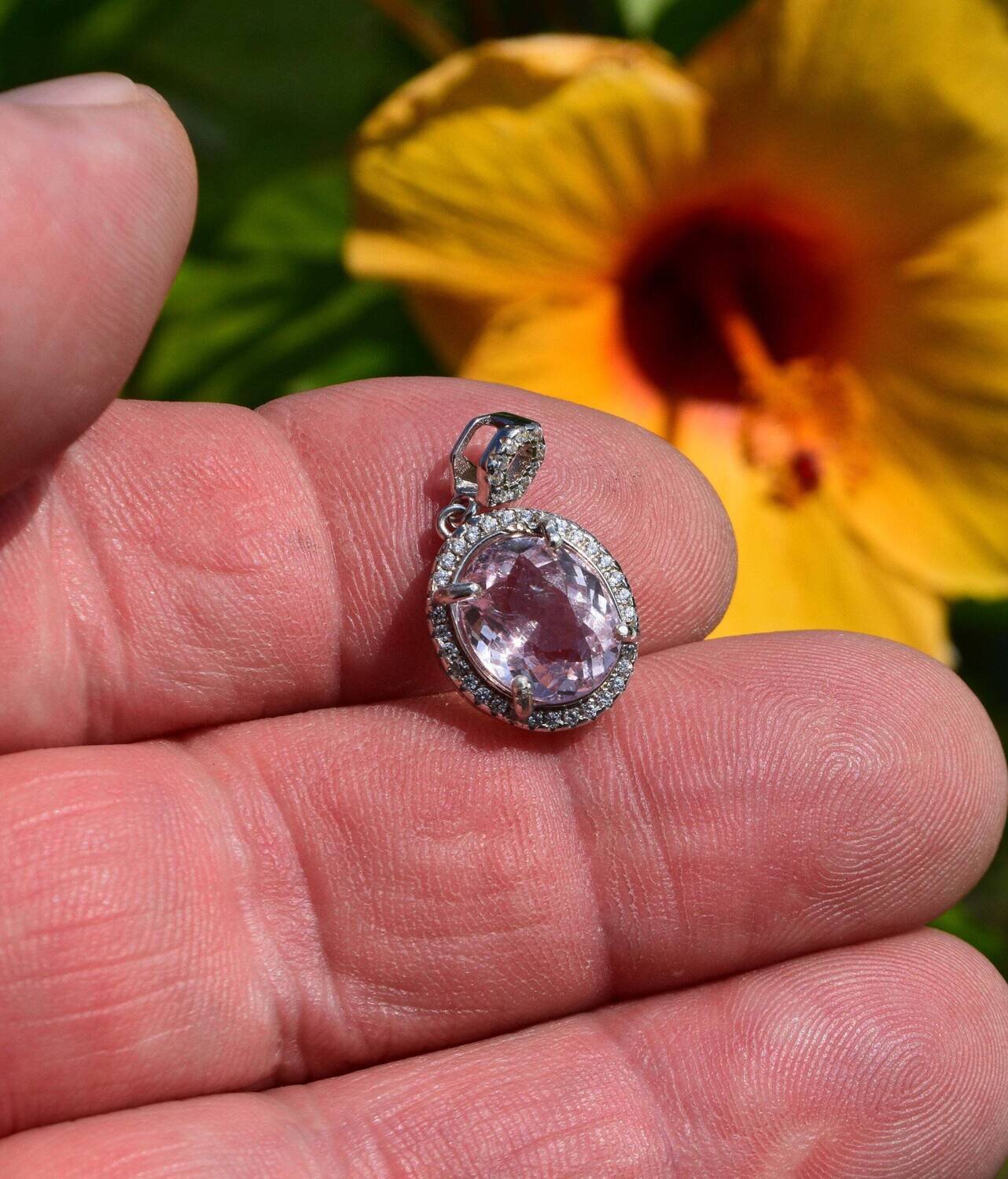 Morganite Pendant,  3.15  cwt. Earth Mined . Master Valuer Appraised for $390 Before Setting. See Video