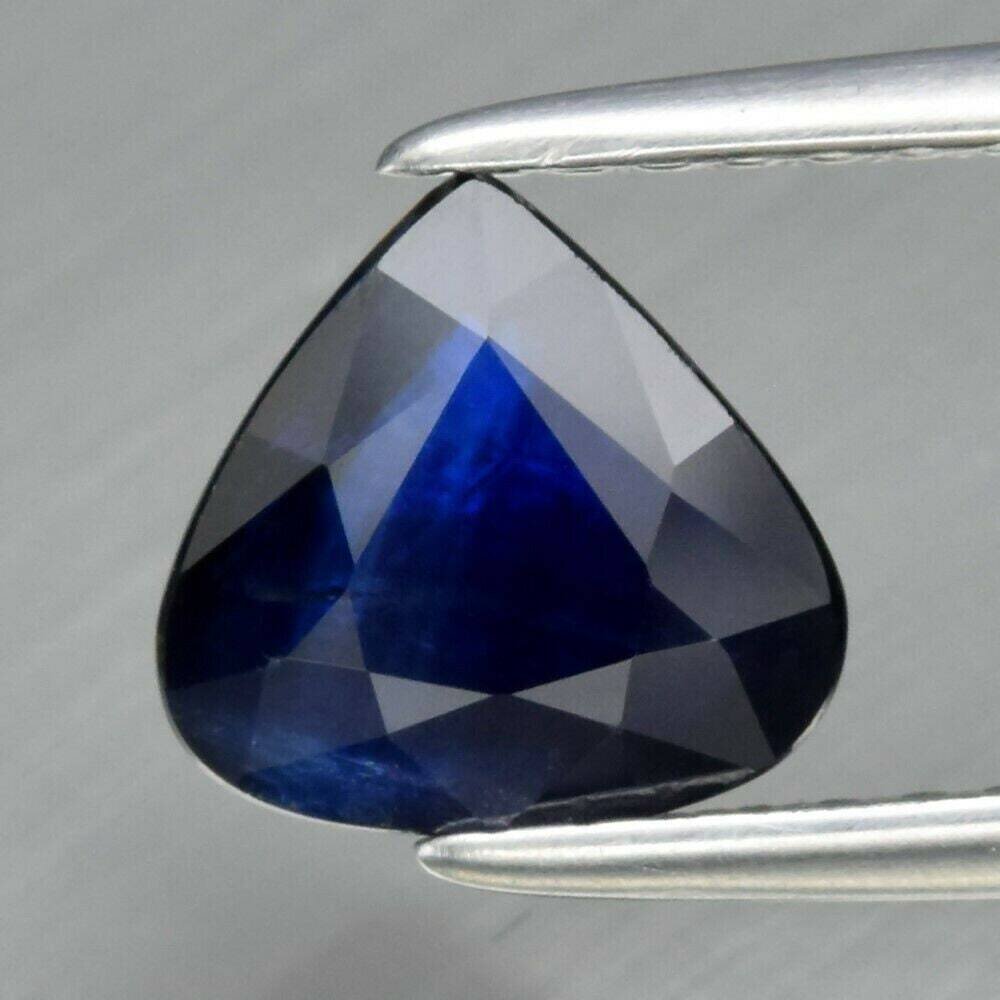 Blue Sapphire, 1.34 cwt. . Natural Earth Mined Sapphire.
