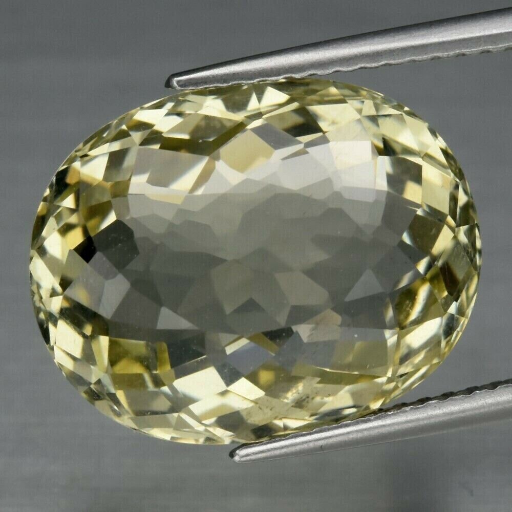 Beryl,  Approx.  9.75cwt. Natural Earth Mined. 15.5x12.7x8.7mm. Greenish Yellow Heliodor. Unheated. See Video