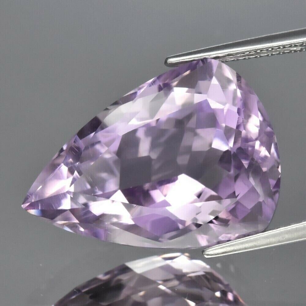 Amethyst . 12.4cwt. Natural Earth Mined. 19x13.5x9.6mm.  Unheated. See Video