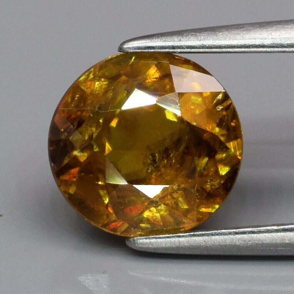 Sphene, Approx.  1.45cwt. Natural Earth Mined.7x7x4mm. Unheated. See Video