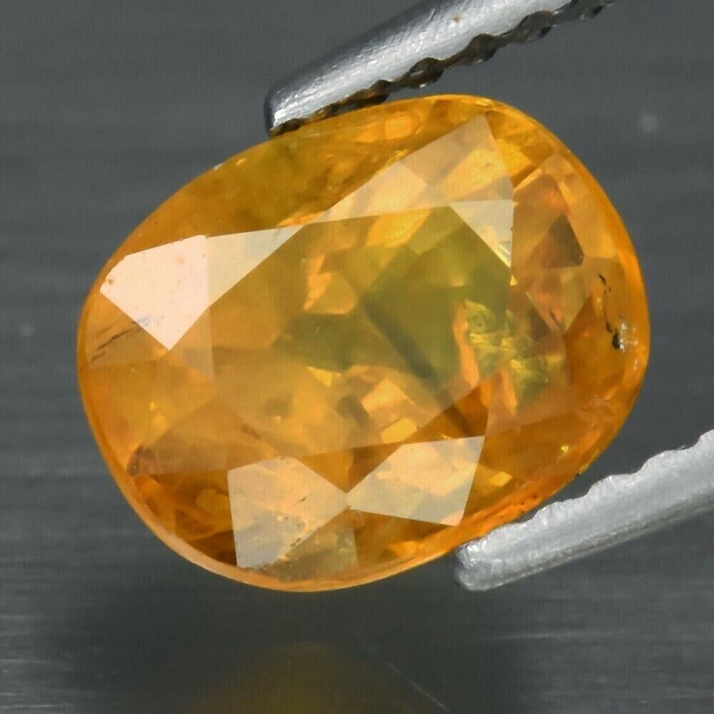 Sapphire, Yellow. Approx.  2.15cwt.  Natural Earth Mined.8.2x6.5x4.5mm. See Video