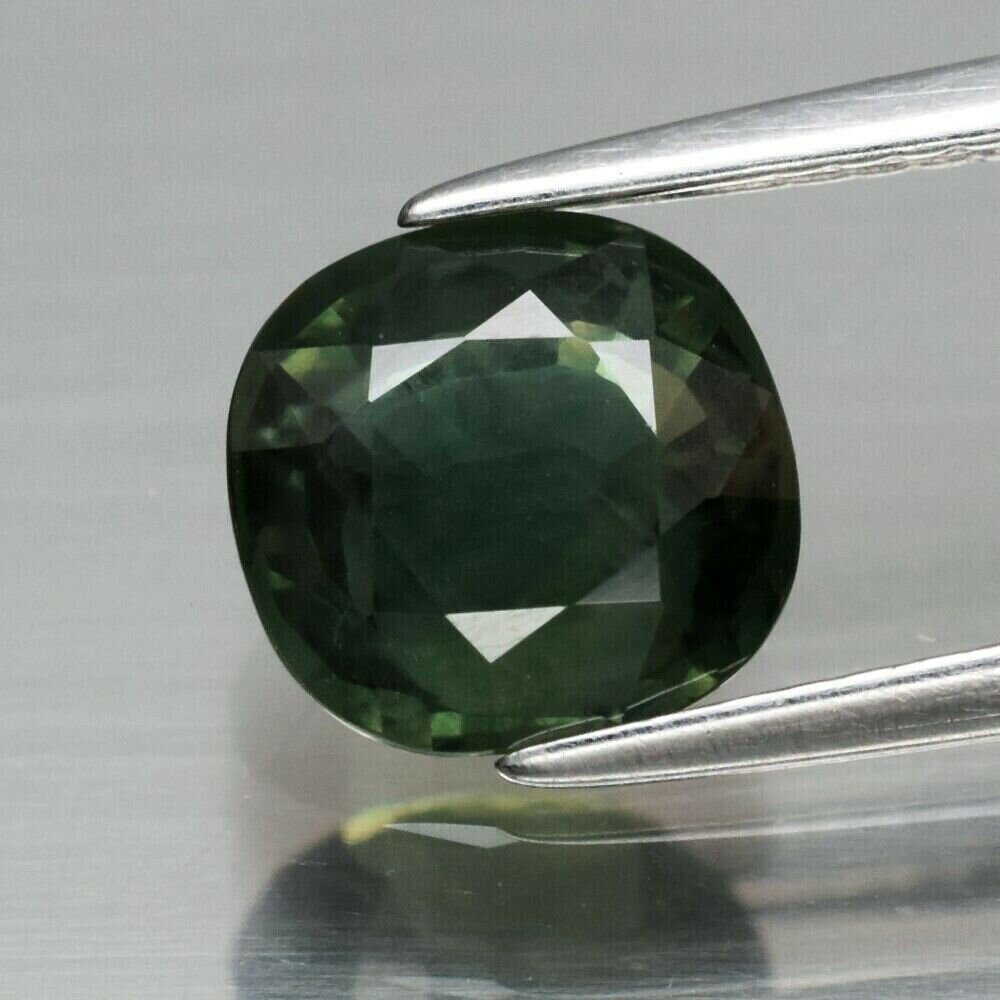 Green Sapphire. 2 cwt. Natural Earth Mined . September Birthday.