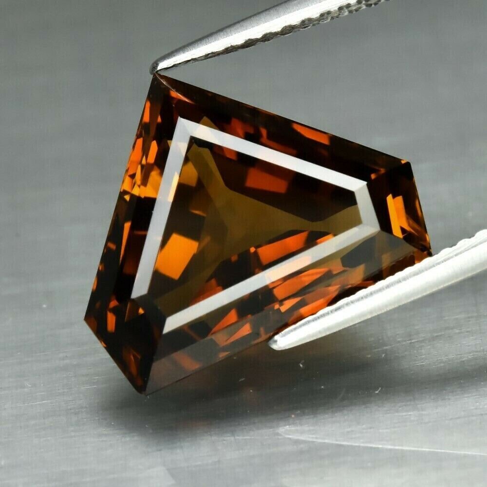 Orange Topaz, Approx.9.55cwt.  Natural Earth Mined. 15x12.2x8mm. See video