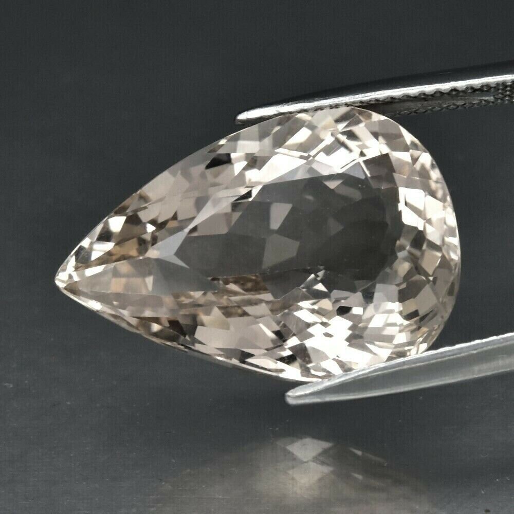 Topaz, 22 cwt. Natural Earth Mined .  Unheated.  21.3x13.2x9.5 mm. See Video