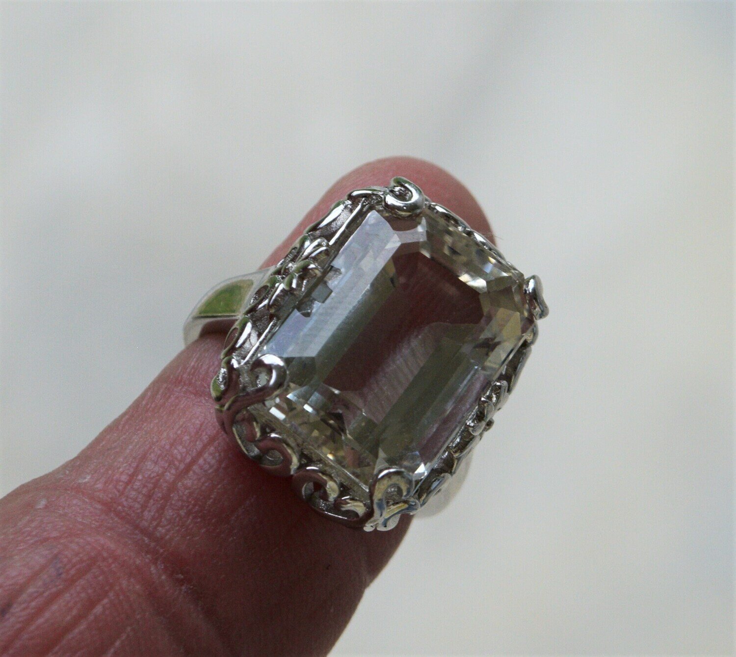 Size 7 Ring. Topaz  18.7cwt. Natural Earth Mined . 17.4x12.6mm. See Video
