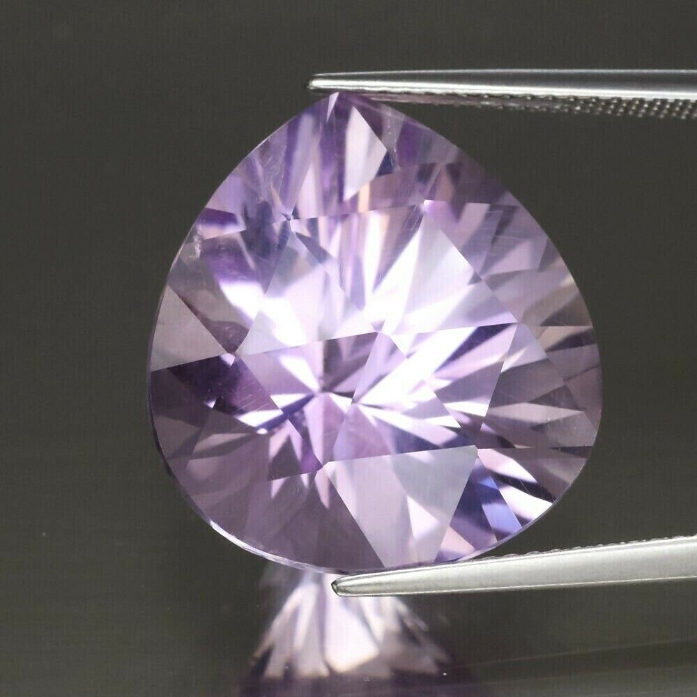 Amethyst (Rose de France) Approx.  18.6cwt. Natural Earth Mined.19x17.5x13.7mm.