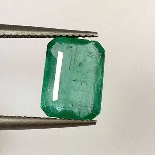 1.71 cwt Emerald. Appraised by  Independent  Master Valuer for $660