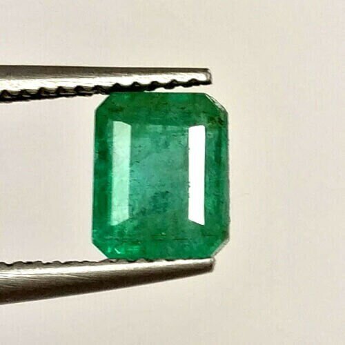 Emerald 1.08cwt.  Natural Earth Mined .  Retail Replacement Appraisal: $400