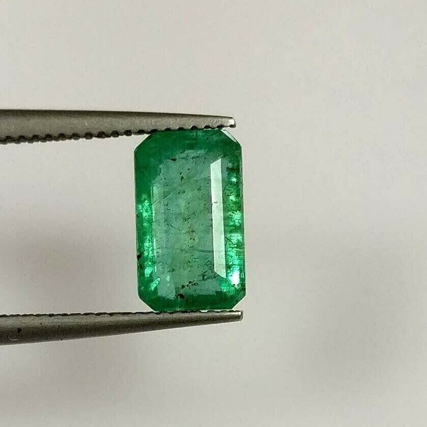 Earth Mined Emerald, 2.04 carats. 9.1x5mm. Appraised by Independent  Master Valuer: $815.