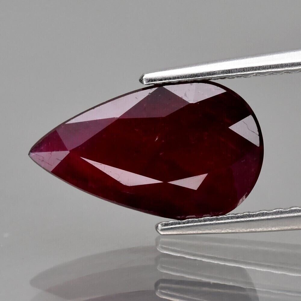 Ruby. 3cwt. Natural Earth Mined.  12.6x7.6x3.7mm. July Birth Stone. See Video