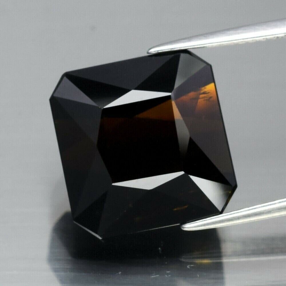 13.17cwt. Tourmaline . Untreated. Independent Master Valuer Appraised for $1,105. See Video