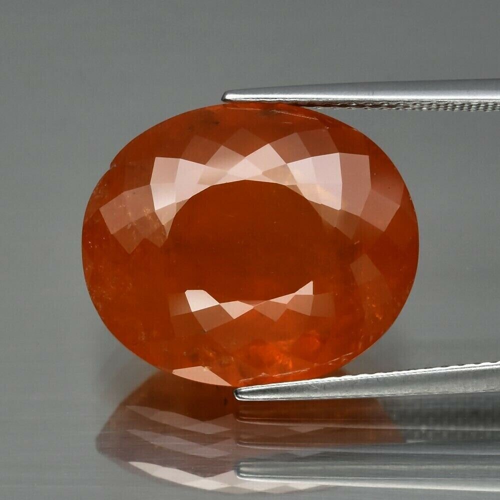 Garnet, 20.52 cwt. Natural Earth Mined Spessartite.  17.7x15mm. See Video