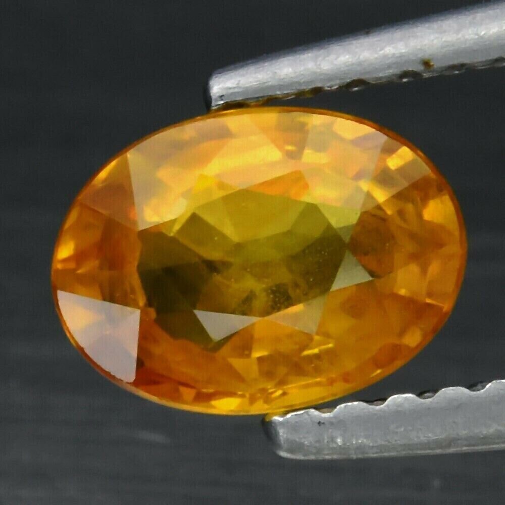 Yellow Sapphire. Approx. 1cwt. Natural Earth Mined. 7x5x3 mm. See Video