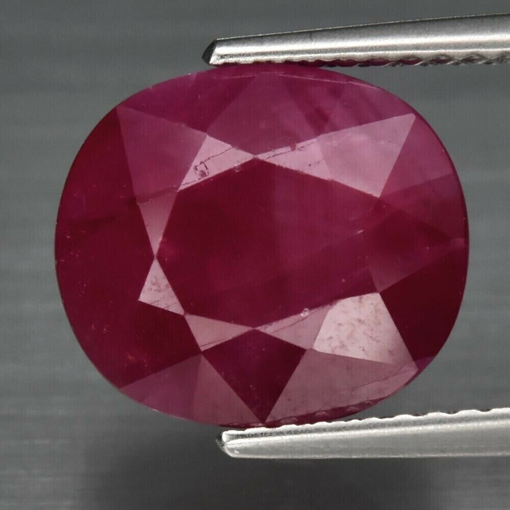 Ruby. 6.5cwt. Natural Earth Mined . unheated. July birthday. 11x9.5x6.9 mm. See Video.