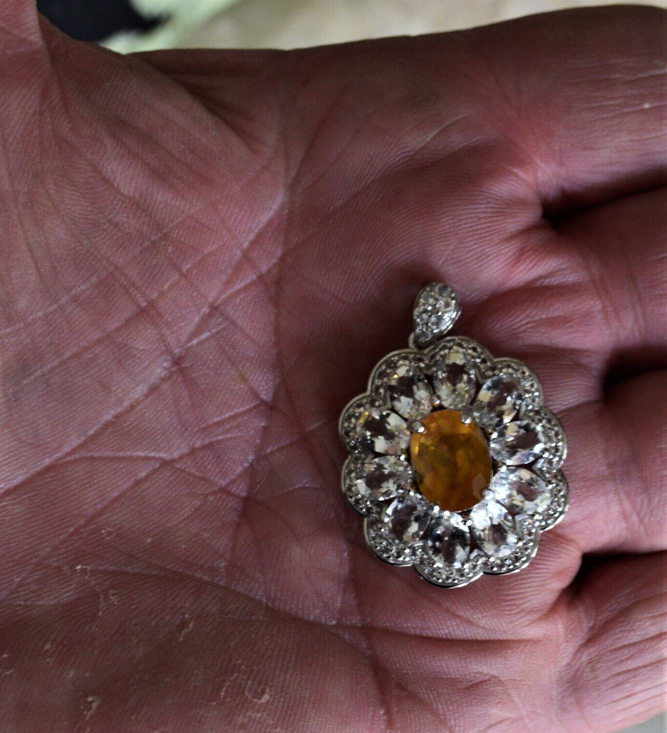 Sapphire Pendant. 5.23cwt Yellow Sapphire . Independent  Master Valuer Appraised for $1,110 BEFORE SETTING. See Video