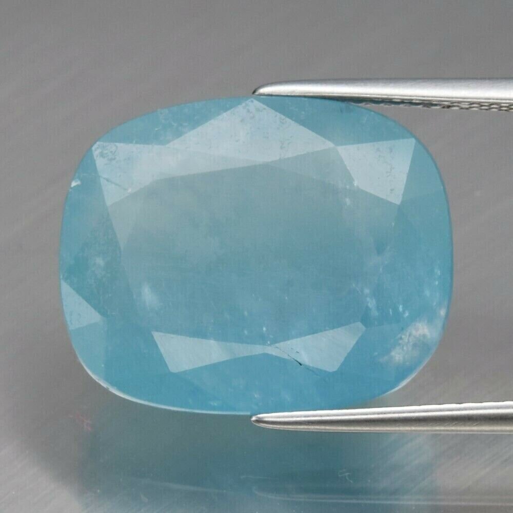Beautiful colour. Large, 14.42 cwt Aquamarine.   17.2x12.5x7.4mm.March Birthday.  See Video