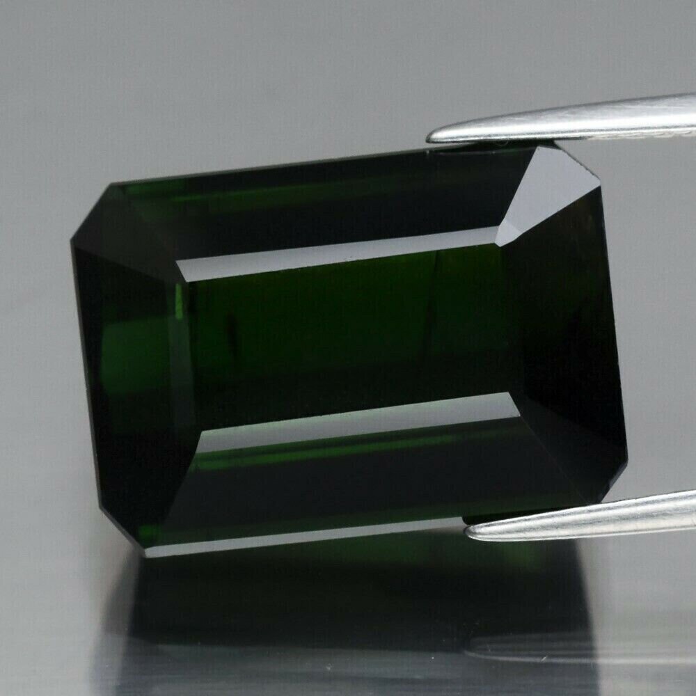 Large, 15.84 cwt Tourmaline. Appraised  $2,995. by  Independent  Master Valuer. See Video