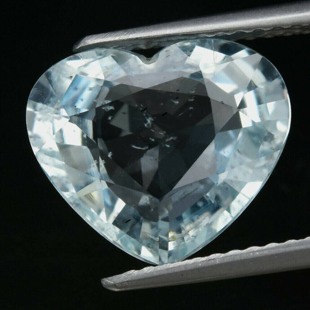4.13 cwt Aquamarine Heart. Earth Mined, No Treatments. 11.8x10xx5.8mm. March Birthday.
