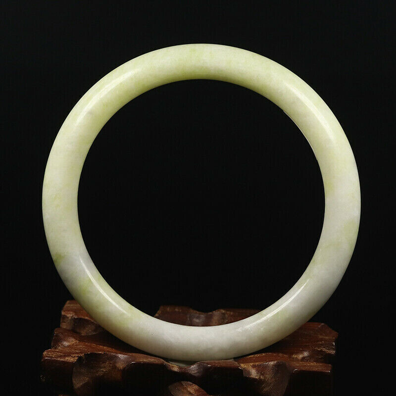 Hand Carved Quartz Bangle, 61mm Diameter, 10mm wide, 9mm thick.