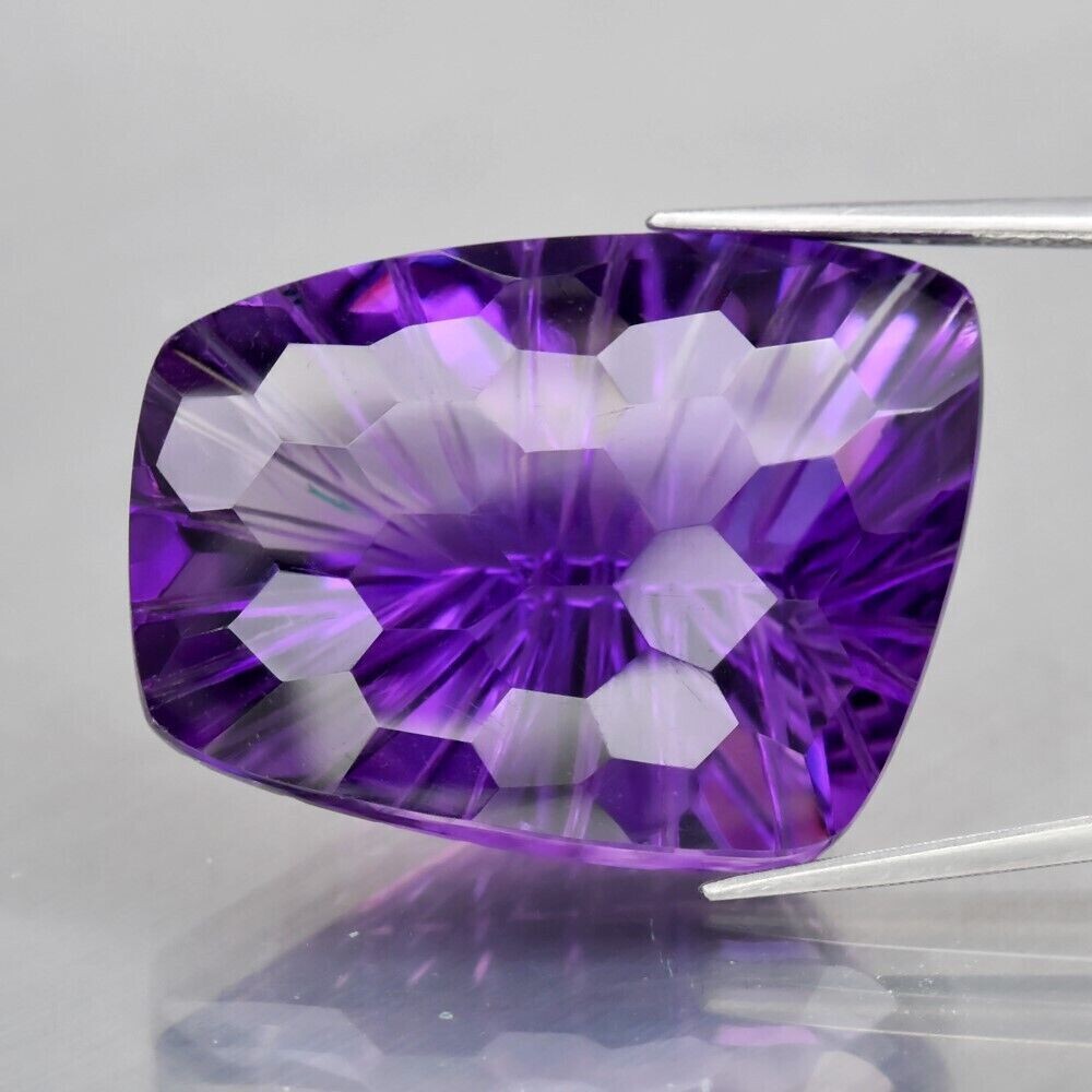 Amethyst, Approx. 30.8cwt.  Natural Earth Mined. 23.6x18x12.6mm. Unheated. February Birthday. See Video.